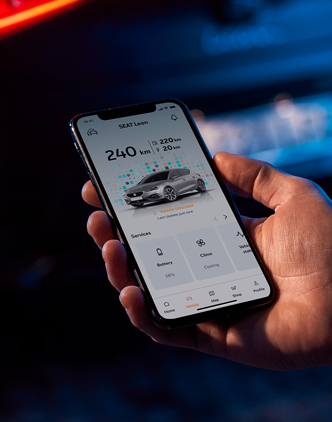 smartphone conectado a SEAT CONNECT